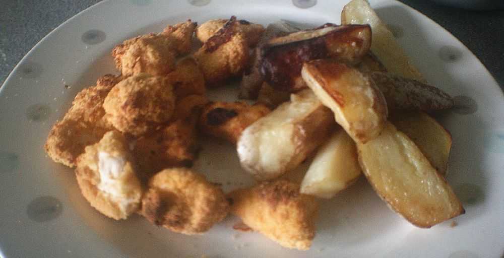 Homemade Chicken Nuggets and Potato Wedges