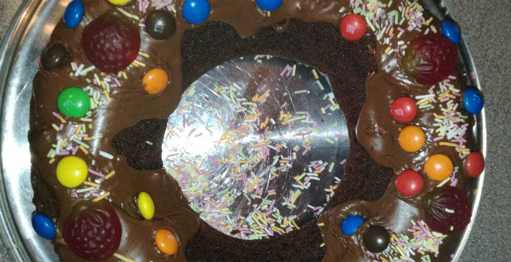 Chocolate Brownie Sweetie Ring Cake