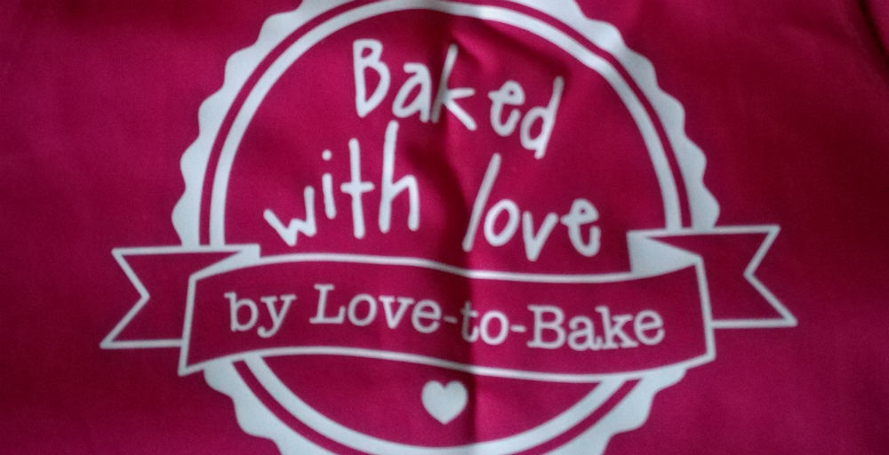 Love-to-bake Apron